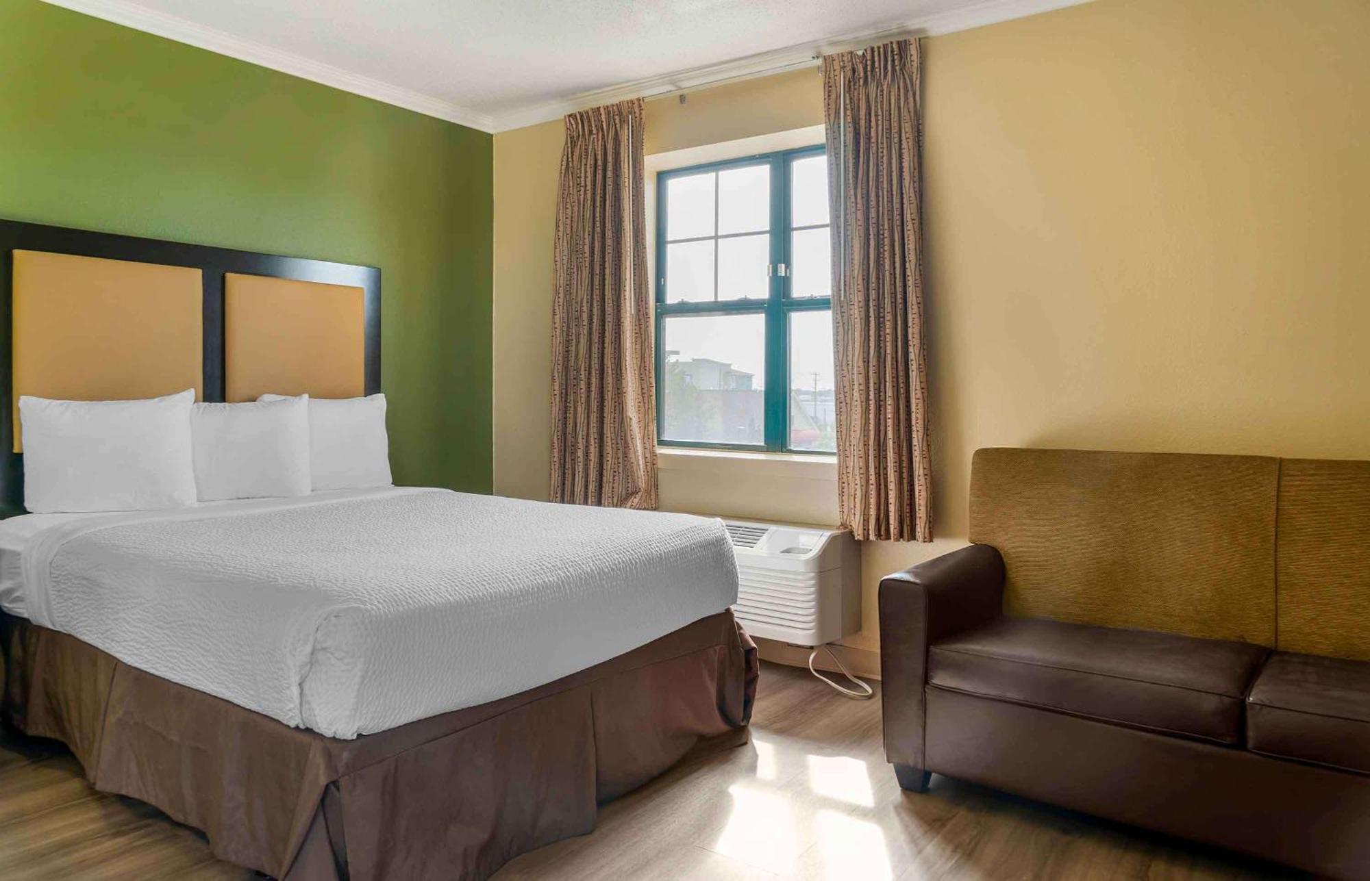 Extended Stay America Suites - Detroit - Madison Heights Zewnętrze zdjęcie