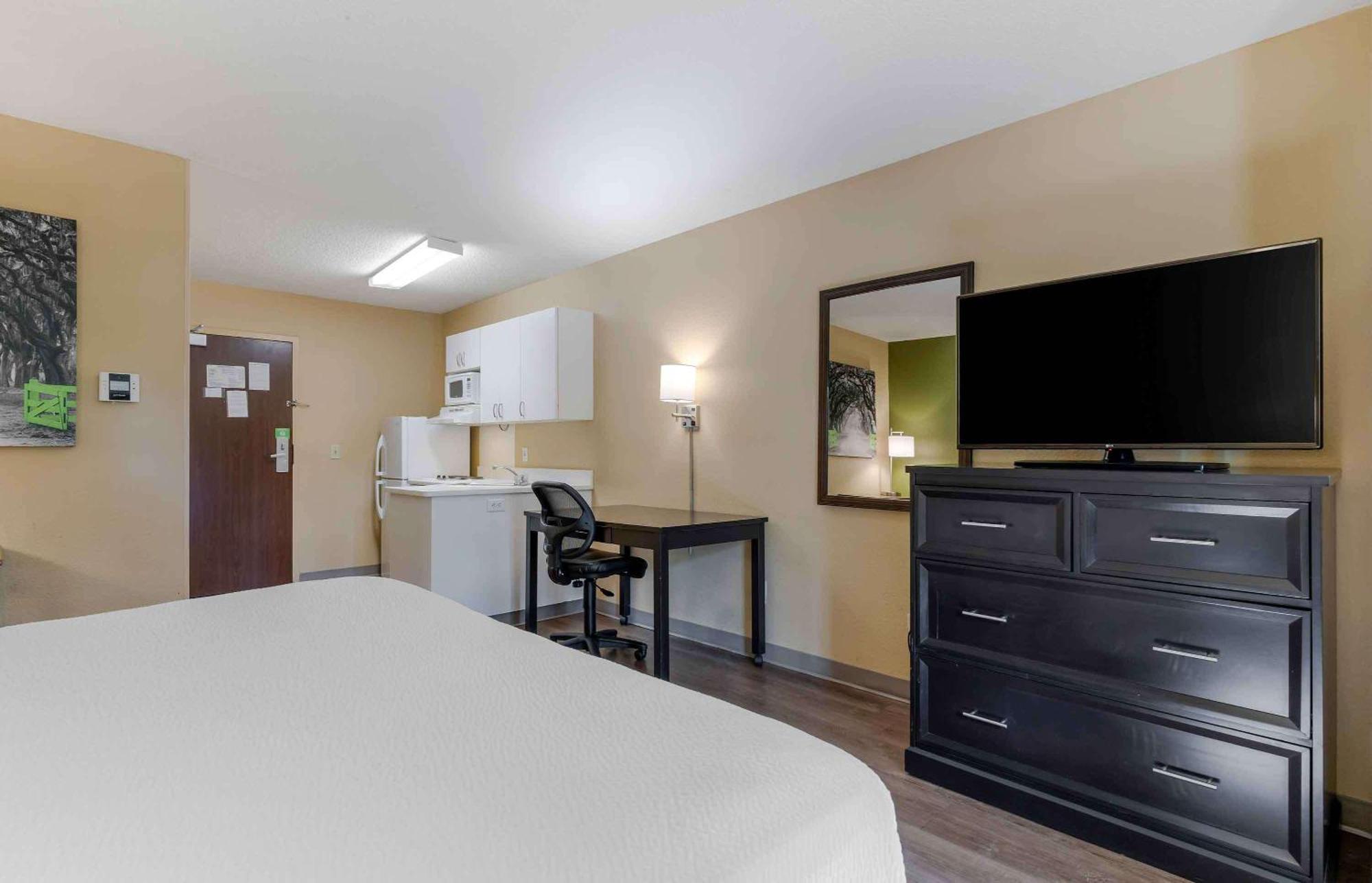 Extended Stay America Suites - Detroit - Madison Heights Zewnętrze zdjęcie