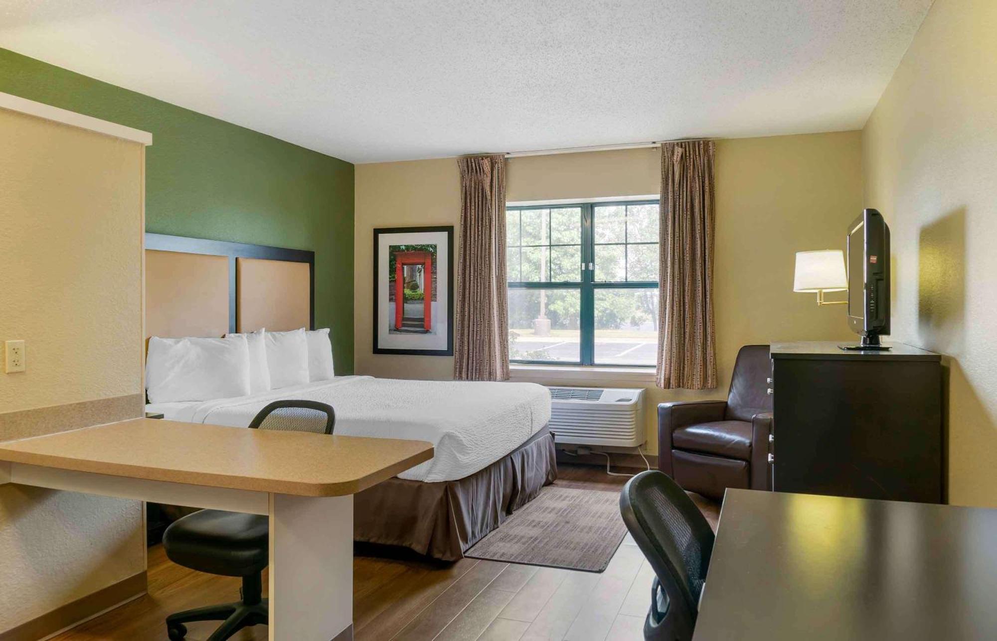 Extended Stay America Suites - Detroit - Madison Heights Zewnętrze zdjęcie