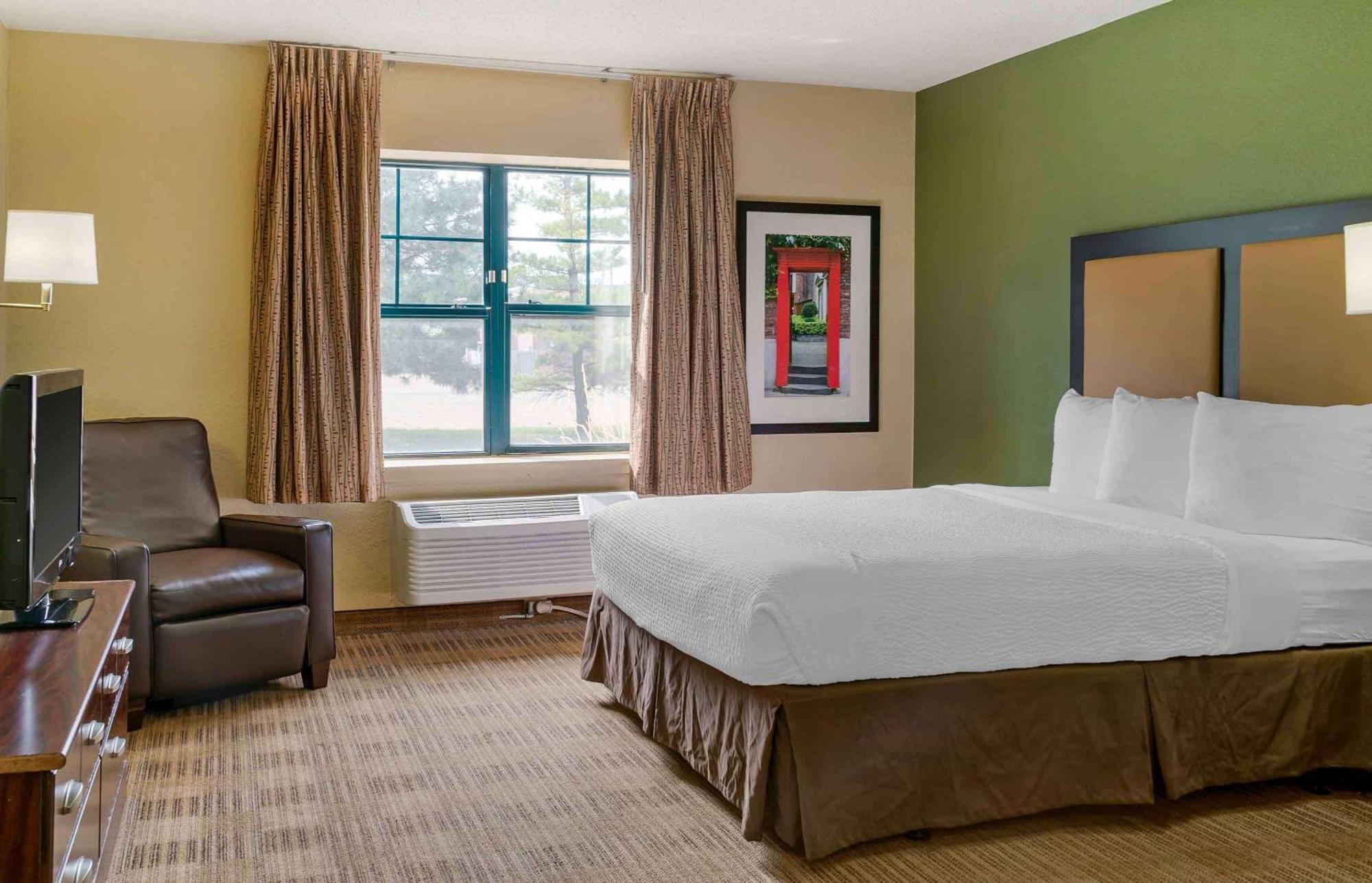 Extended Stay America Suites - Detroit - Madison Heights Zewnętrze zdjęcie