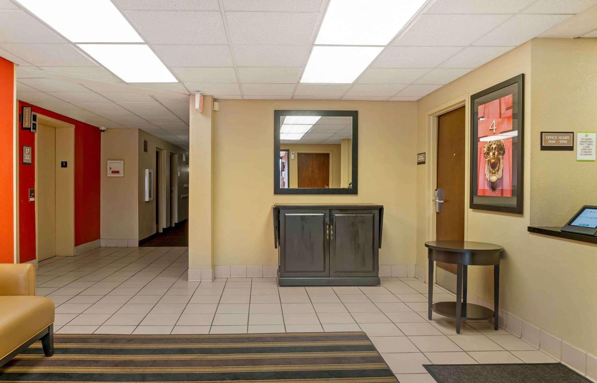 Extended Stay America Suites - Detroit - Madison Heights Zewnętrze zdjęcie