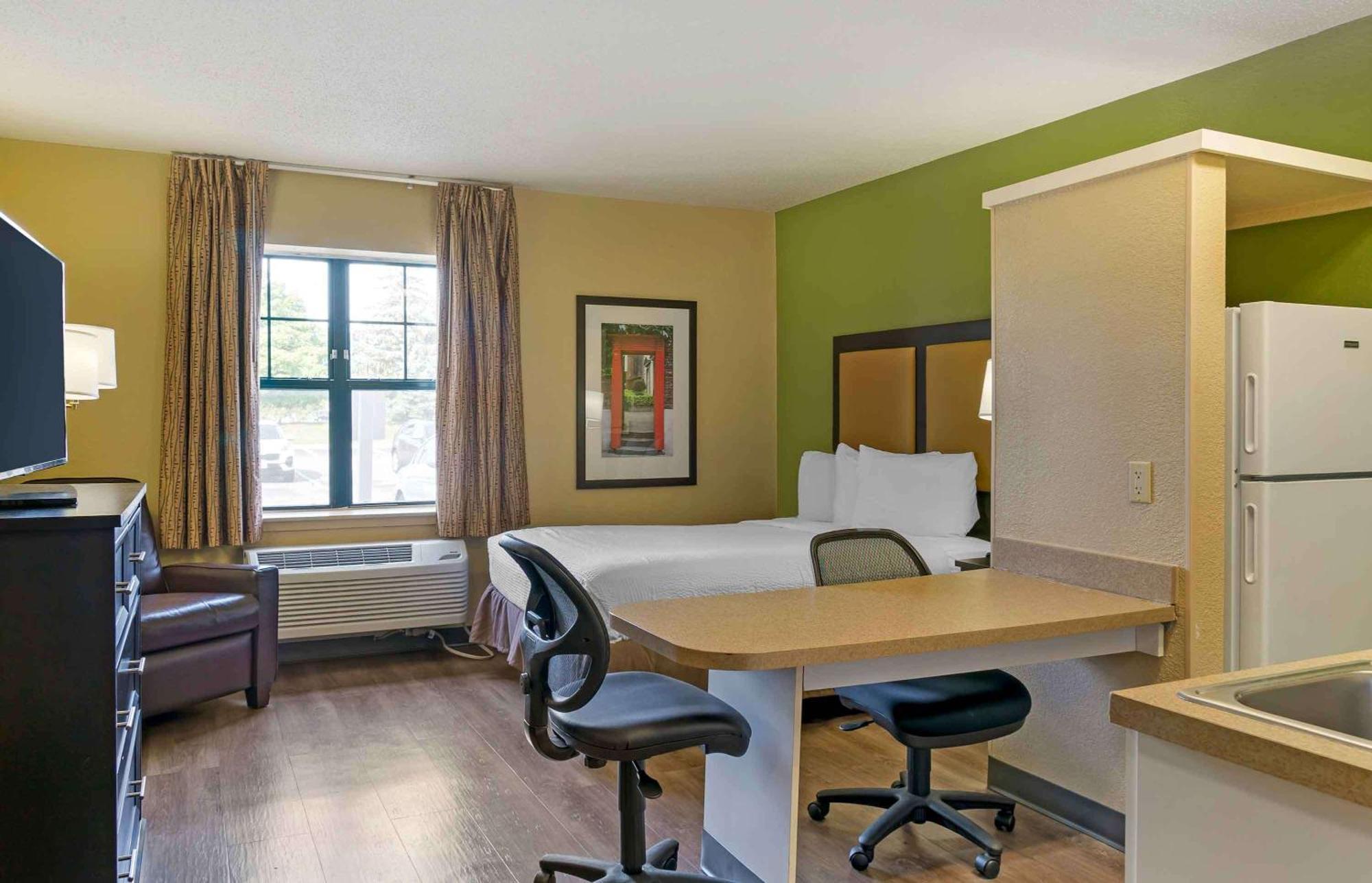 Extended Stay America Suites - Detroit - Madison Heights Zewnętrze zdjęcie